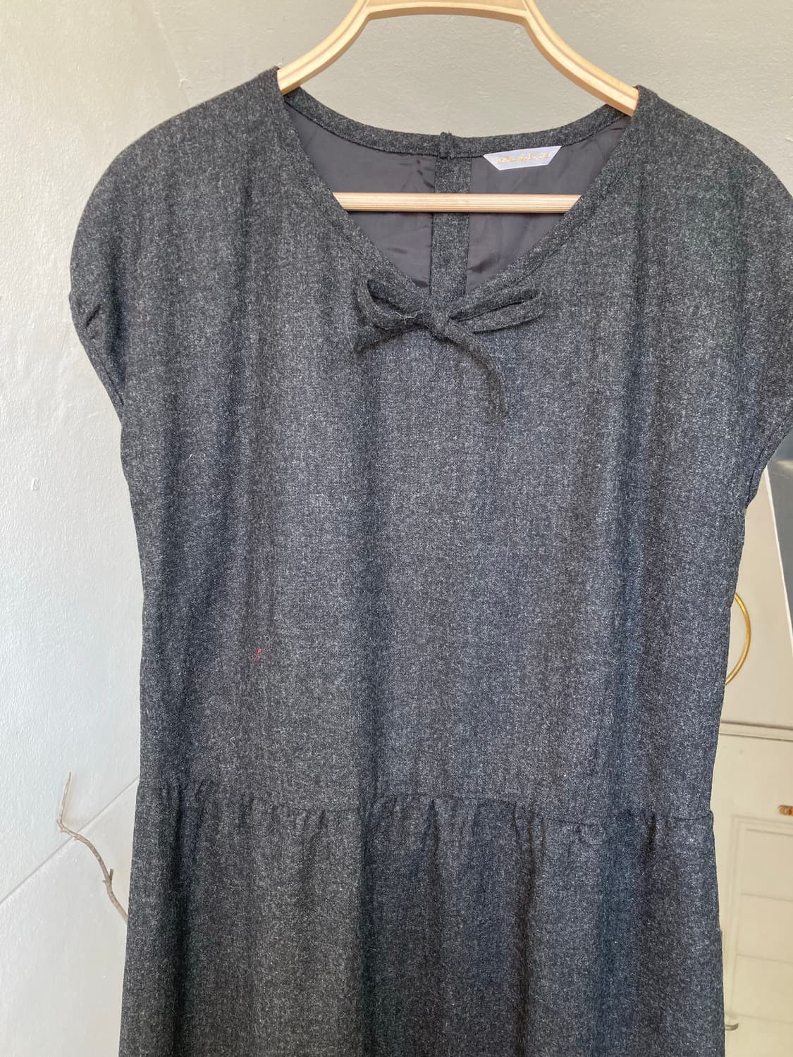 차콜 리본 미니 원피스 상품이미지2