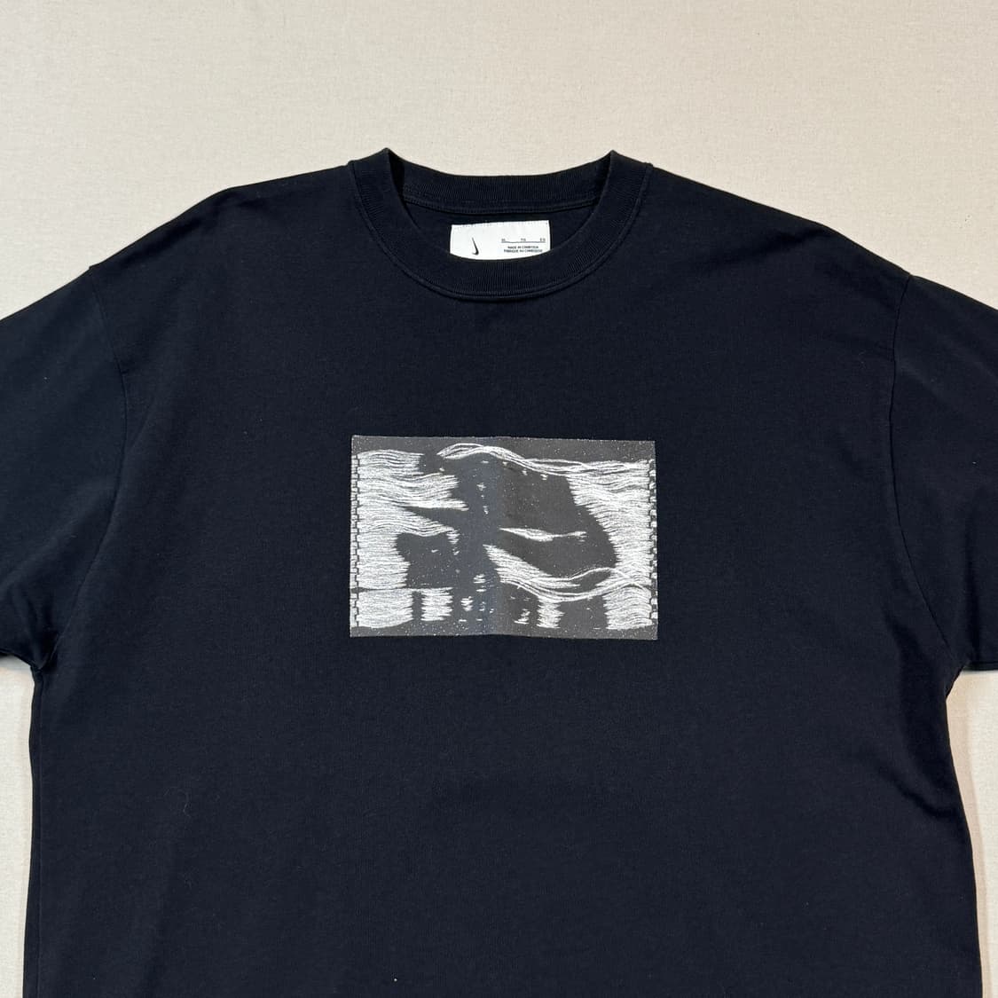 XL) 나이키 인사이드아웃 에어포스 블랙 반팔 티셔츠 상품이미지3