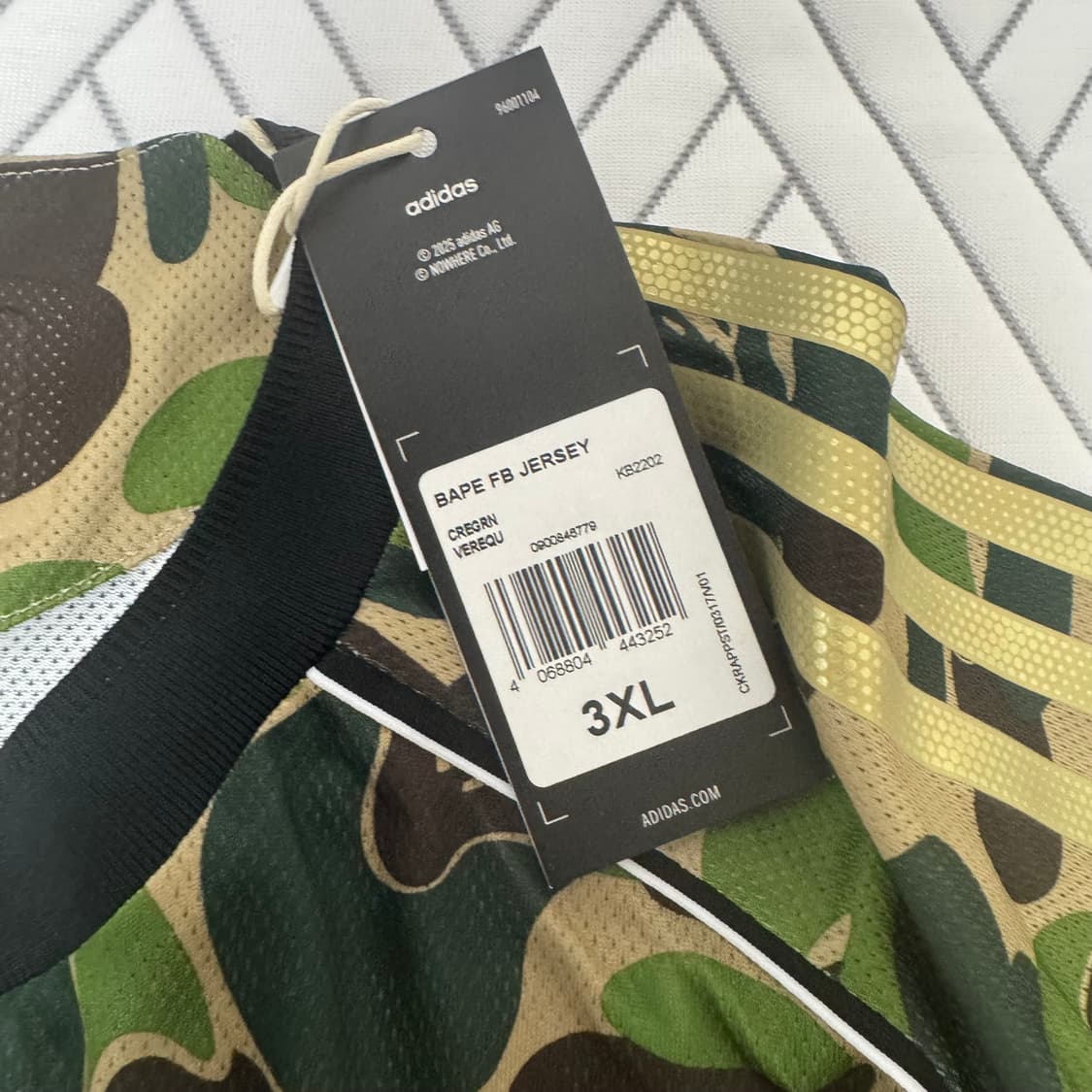 (3XL) 아디다스x베이프 풋볼저지 그린카모 상품이미지3