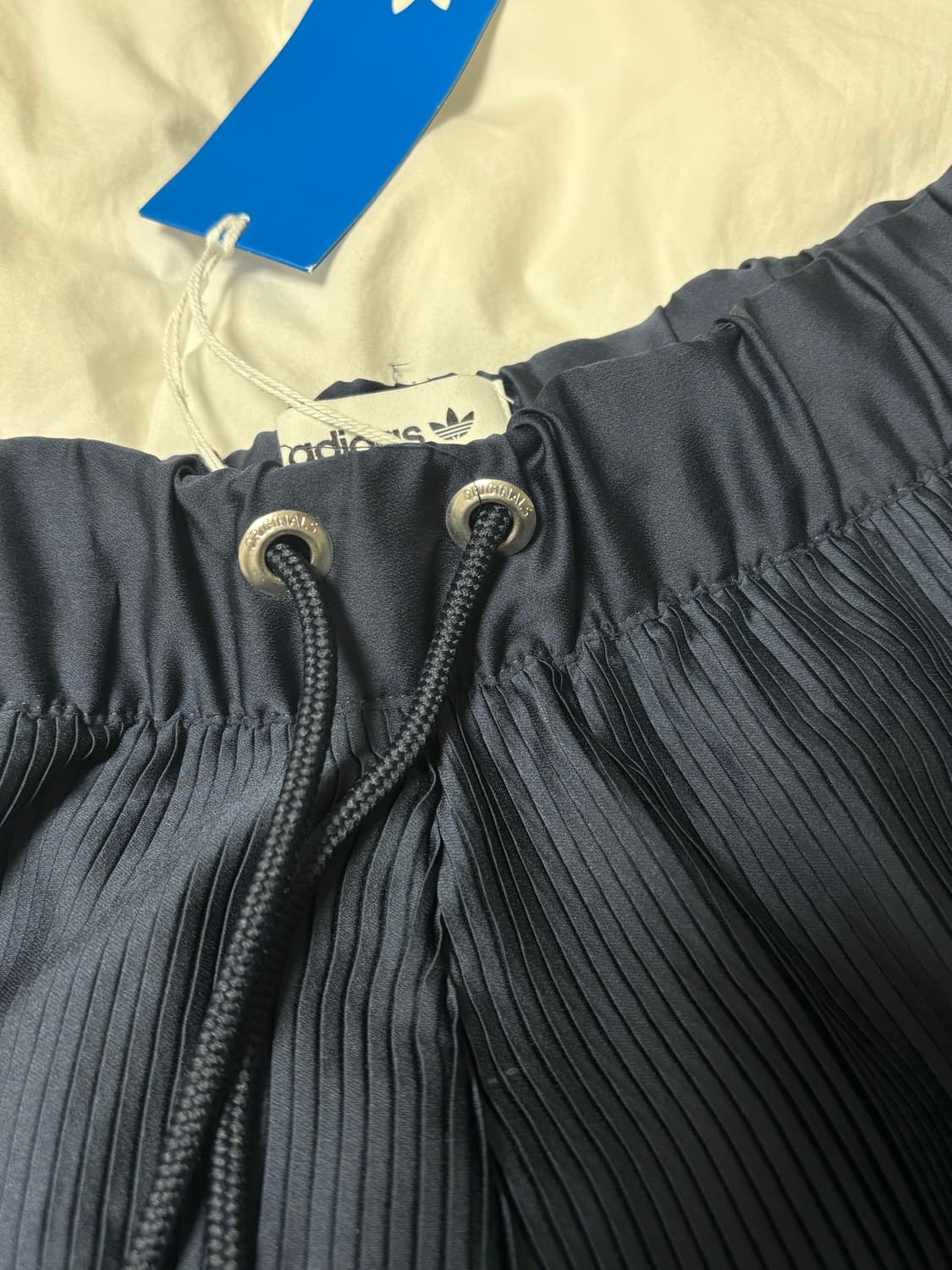 아디다스 플리츠 숏팬츠 아디다스팬츠 러닝팬츠 플리츠팬츠 상품이미지4