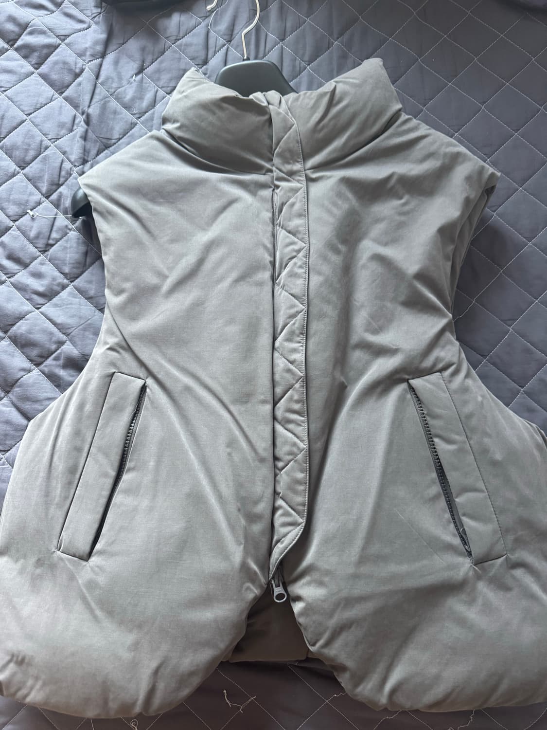 혜인서 패딩 베스트 상품이미지1