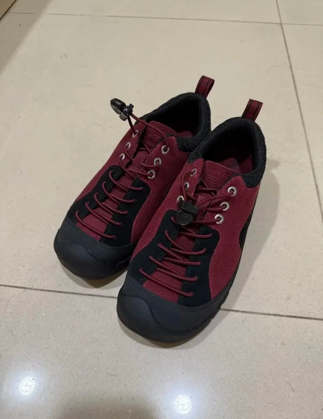 (W) 킨 x 하이킹 패트롤 재스퍼 레드 (250)(1시간 시착) 상품이미지2