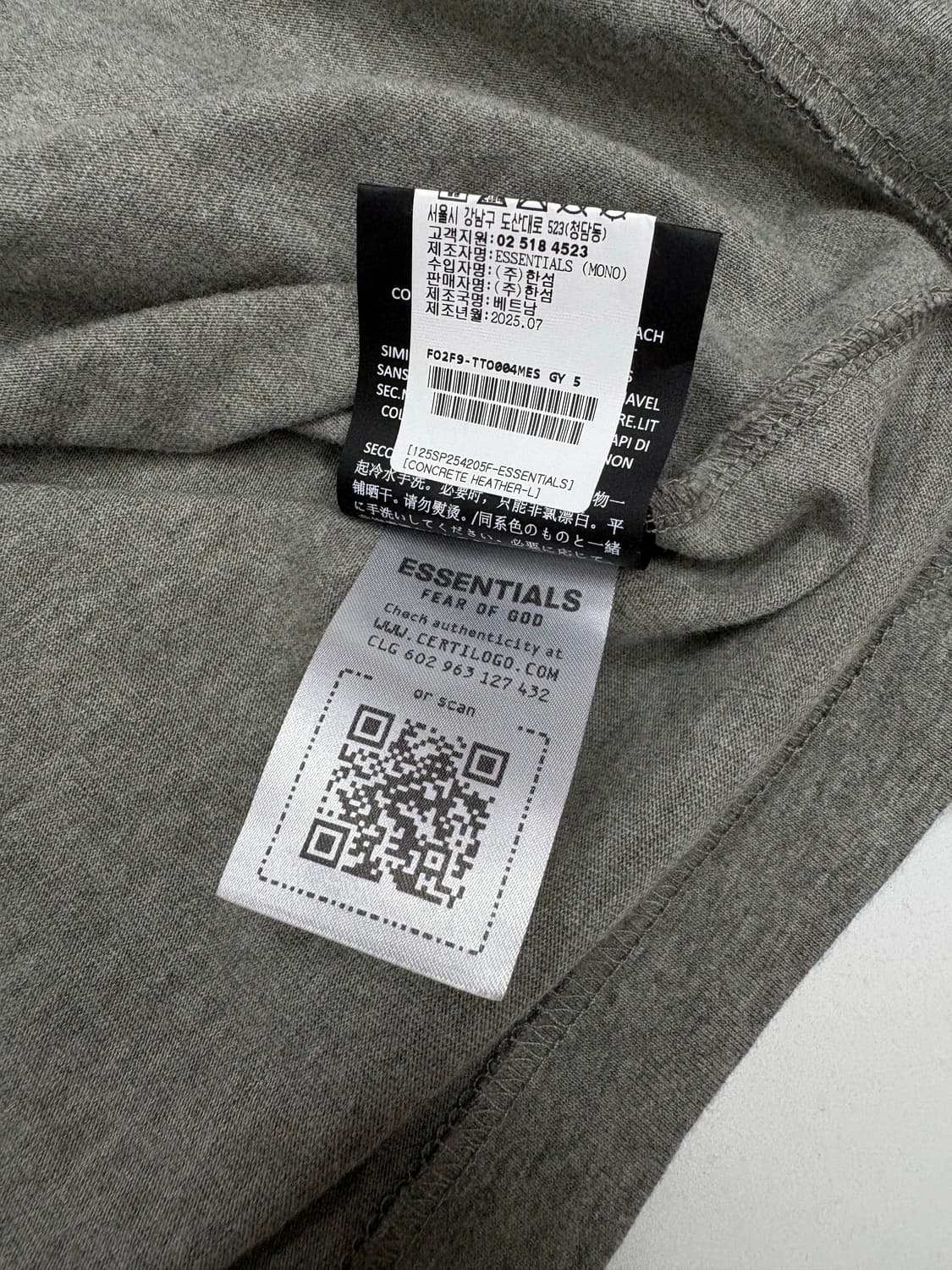 에센셜 오버핏 로고 롱슬리브 상품이미지6