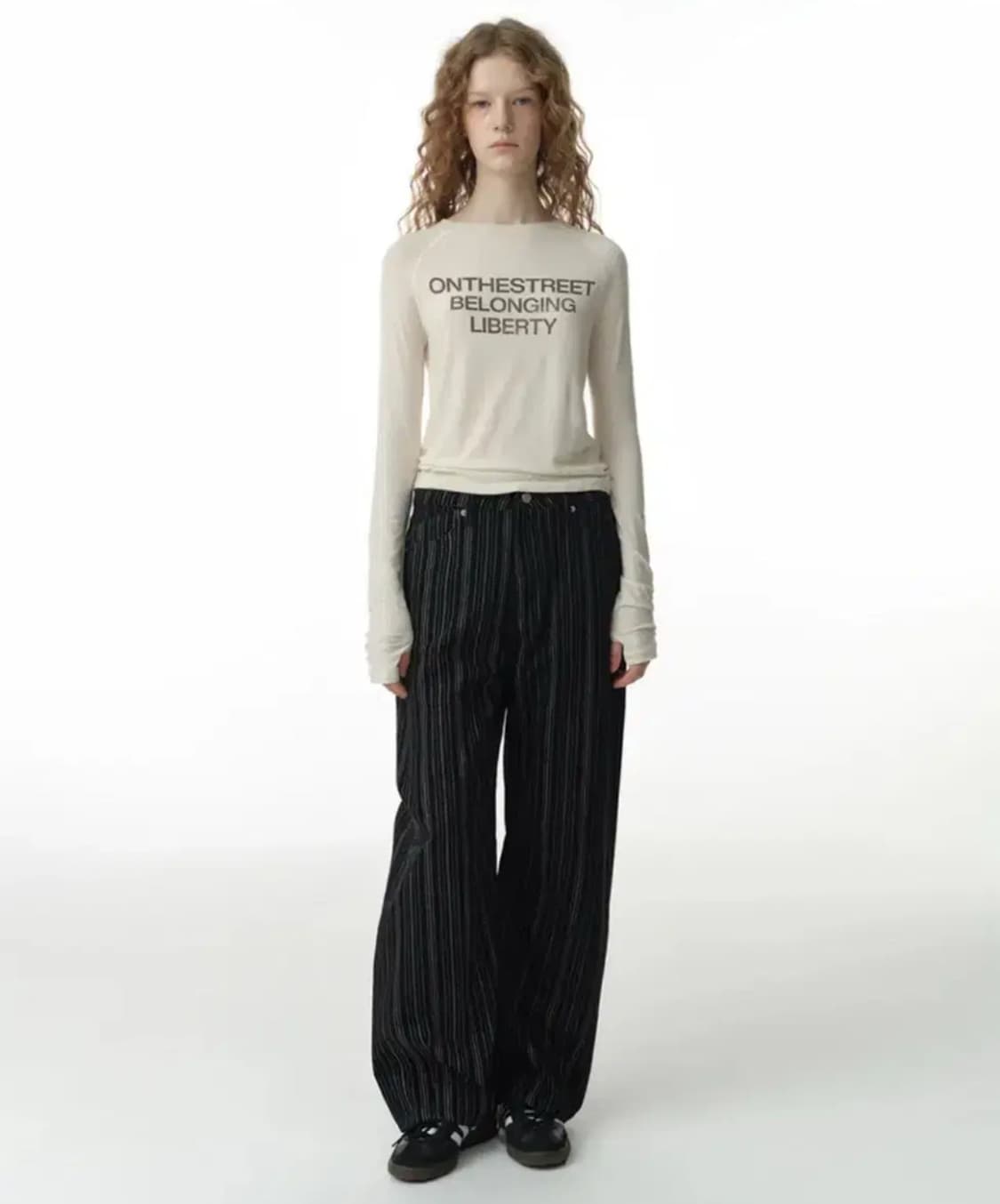 밀로우먼 홀 래글런 티셔츠 크림 상품이미지1