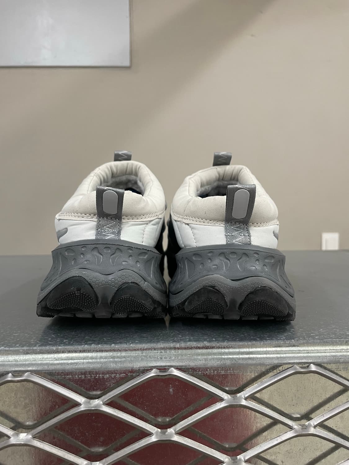 호카 오라 프리모 스타더스트 그레이 235 상품이미지3