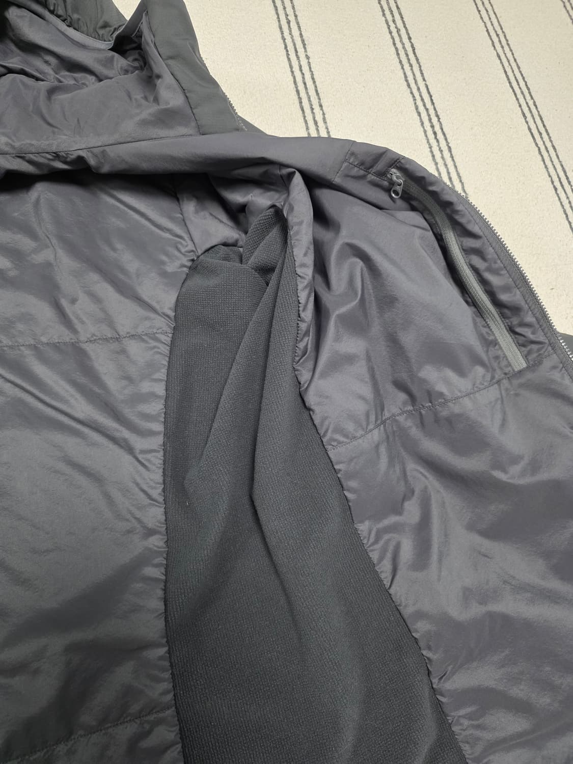 아크테릭스 아톰 lt 글리치 팝니다 상품이미지5