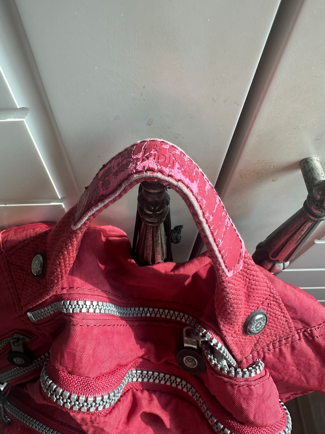 키플링 레드 백팩 상품이미지2