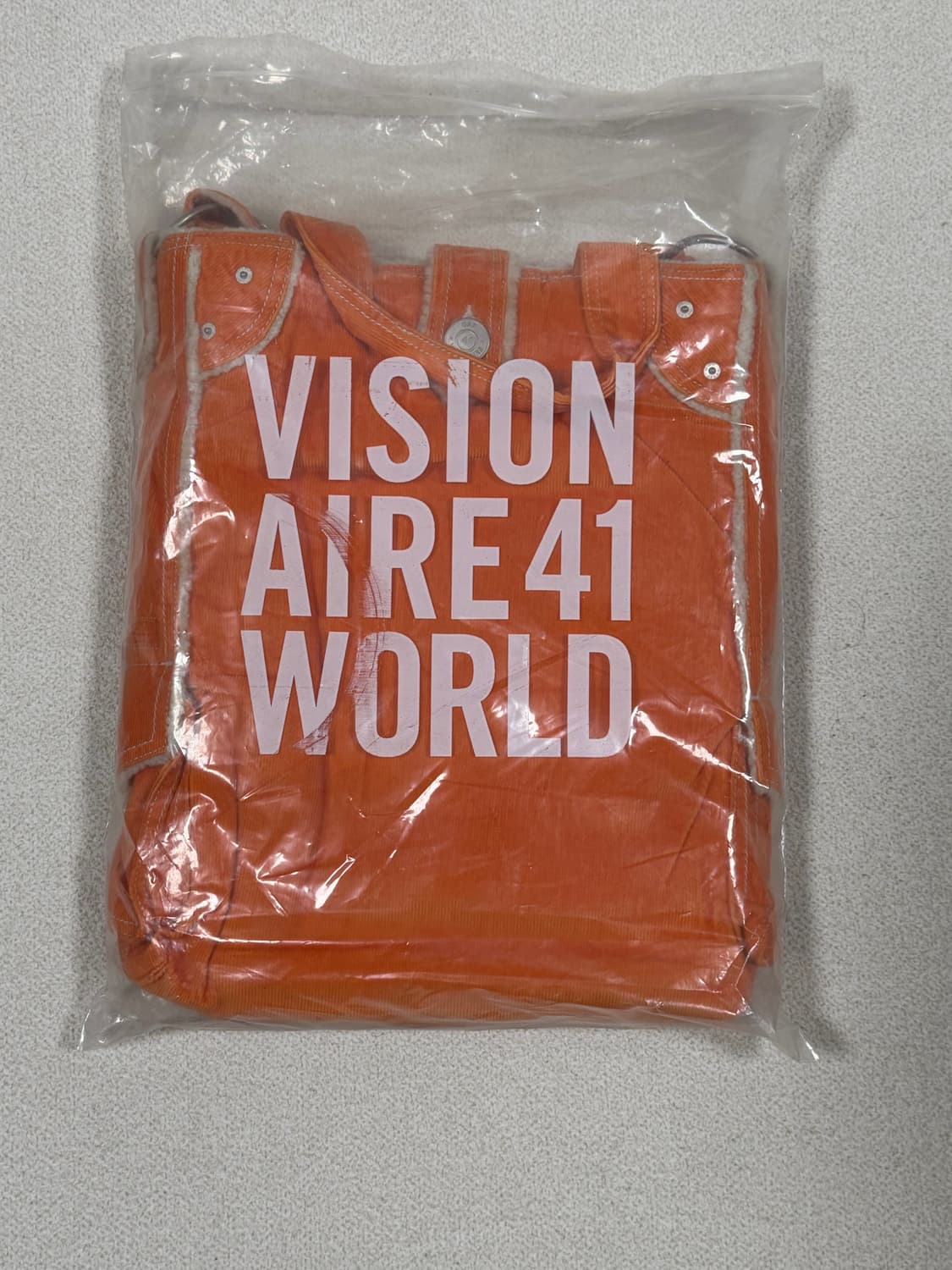 Visionaire 41: World (Gap 합찬) 상품이미지1