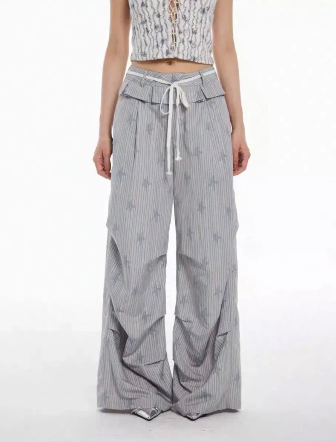 The light official 플리츠 스트라이프 팬츠 상품이미지1