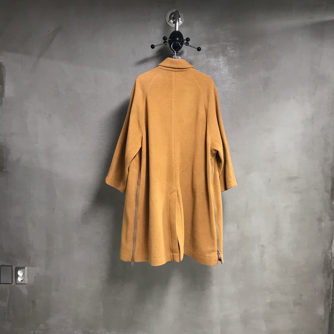 언더커버 카멜 롱 코트 1 상품이미지7