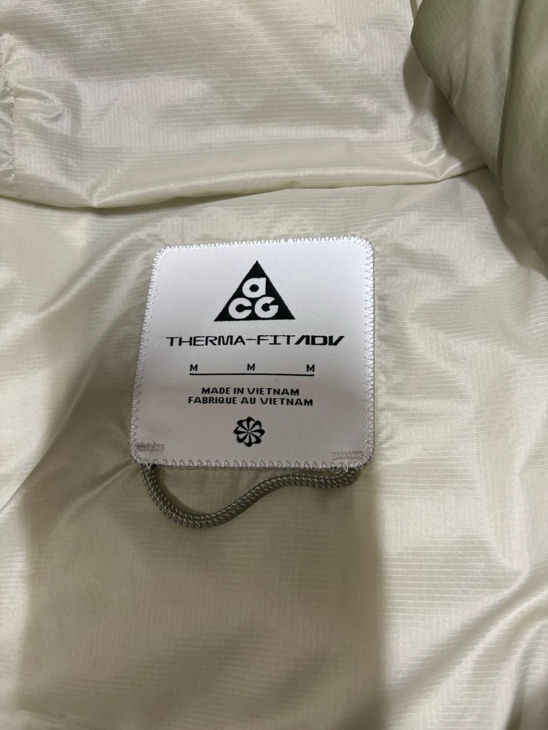 나이키 ACG 써마핏 루나 레이크 퍼퍼 자켓 라이트 아미 아시아 M 상품이미지5