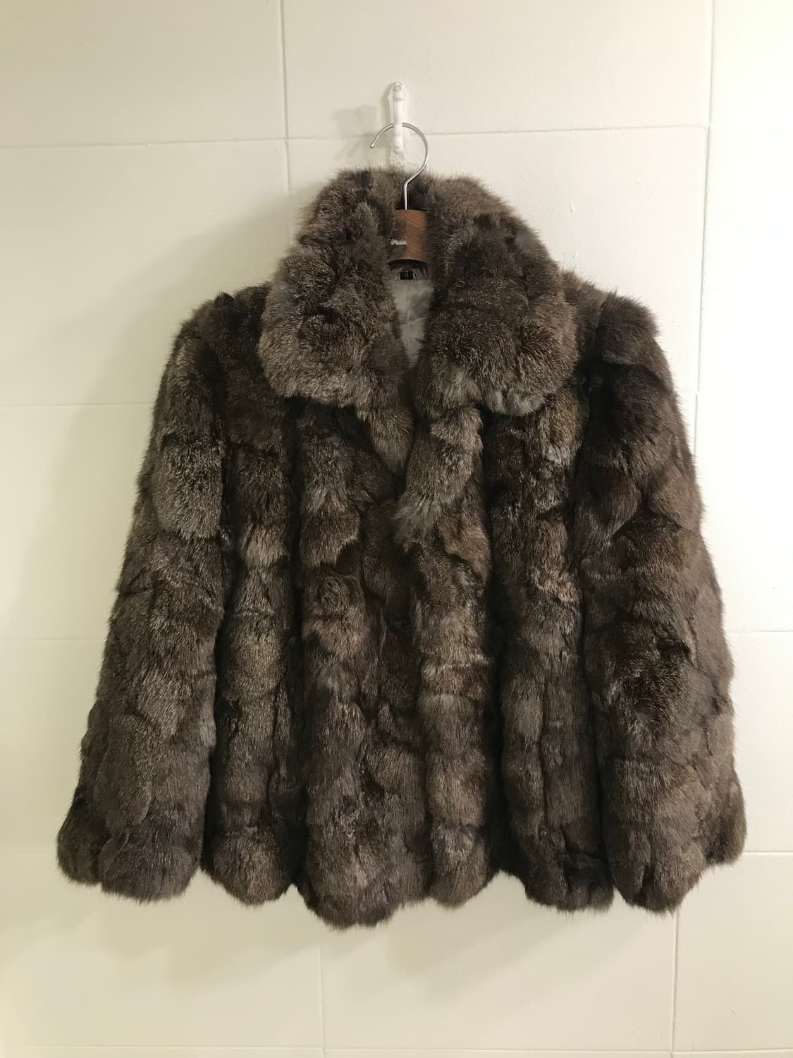 엑시즈팜 브라운 모카무스 세미갸루 그런지 퍼 코디세트 상품이미지5