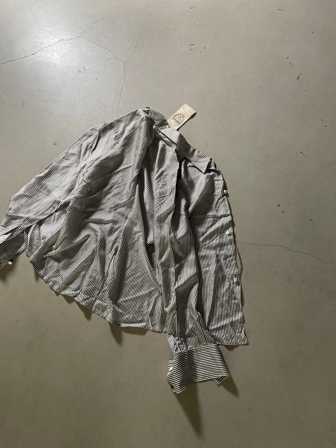 Bark Tannage  Stripe Chain Detail Shirt 상품이미지8