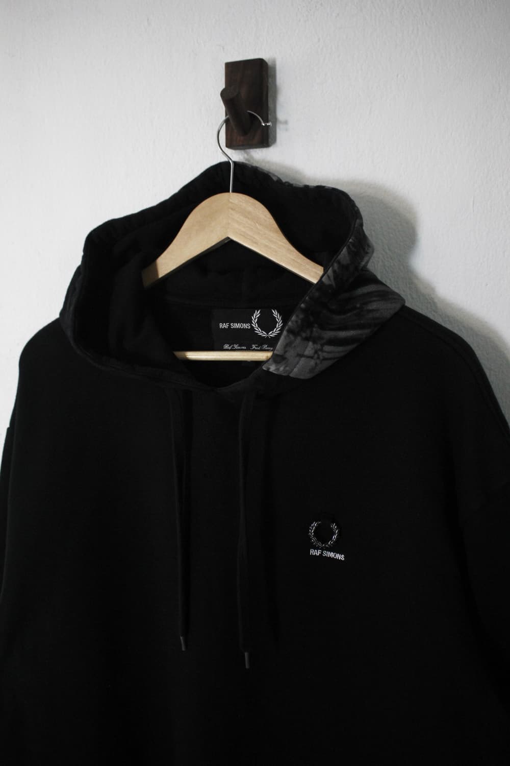 라프시몬스Raf simons X Fred perry Hodie 상품이미지4