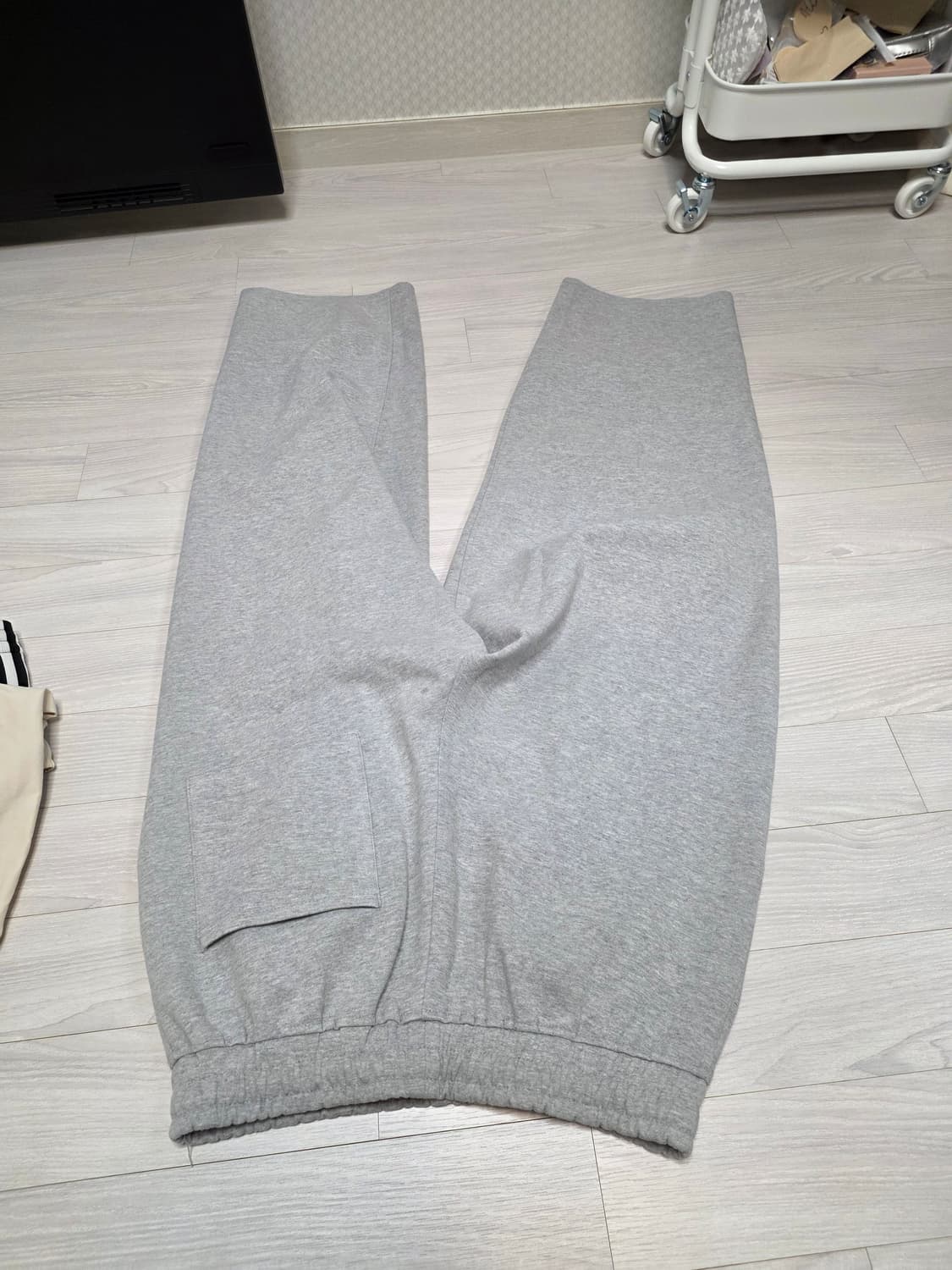 무신사구매)제로 XEROBNR 회색 스웻팬츠 L 상품이미지5