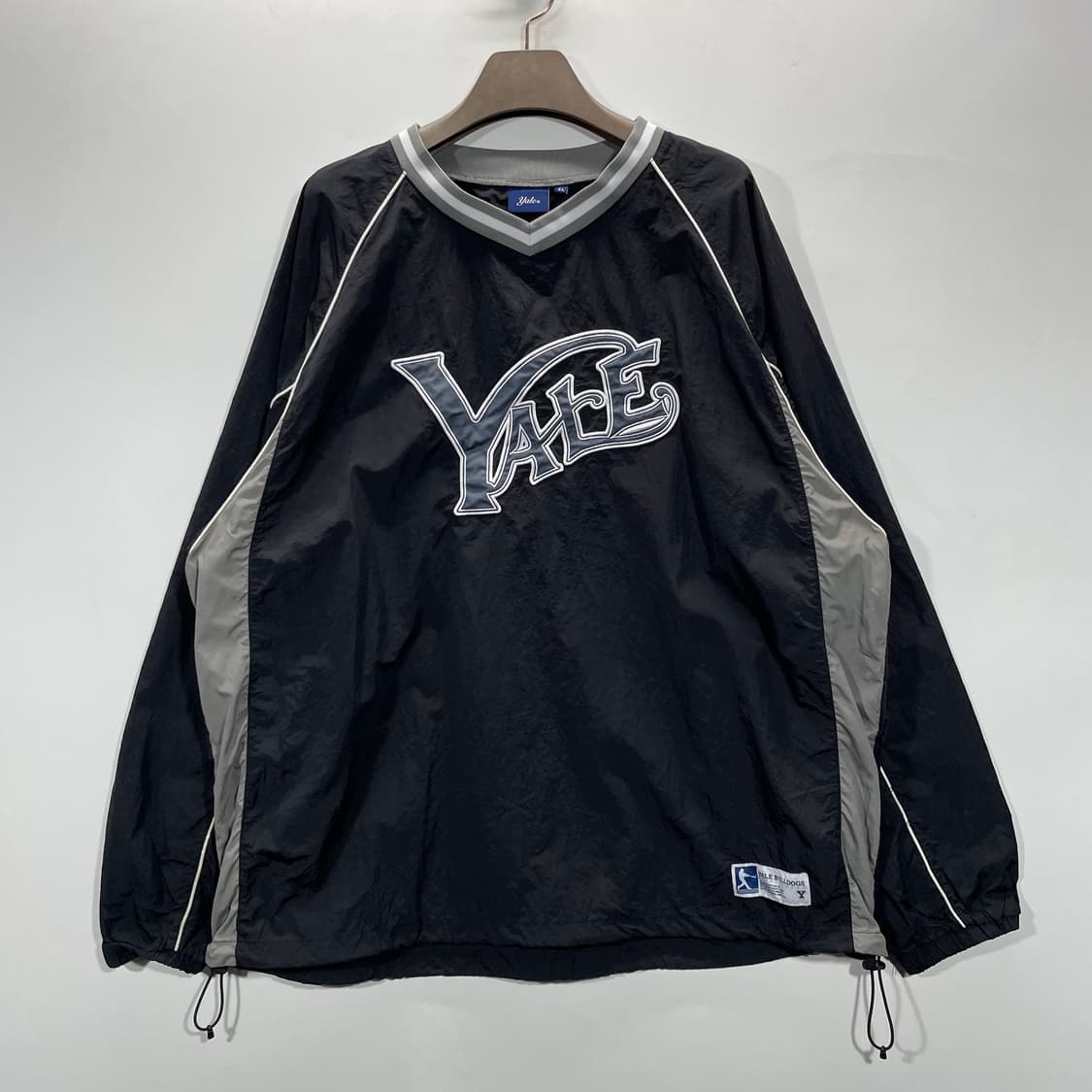 Yale 예일 블랙 바람막이 웜업 상품이미지1