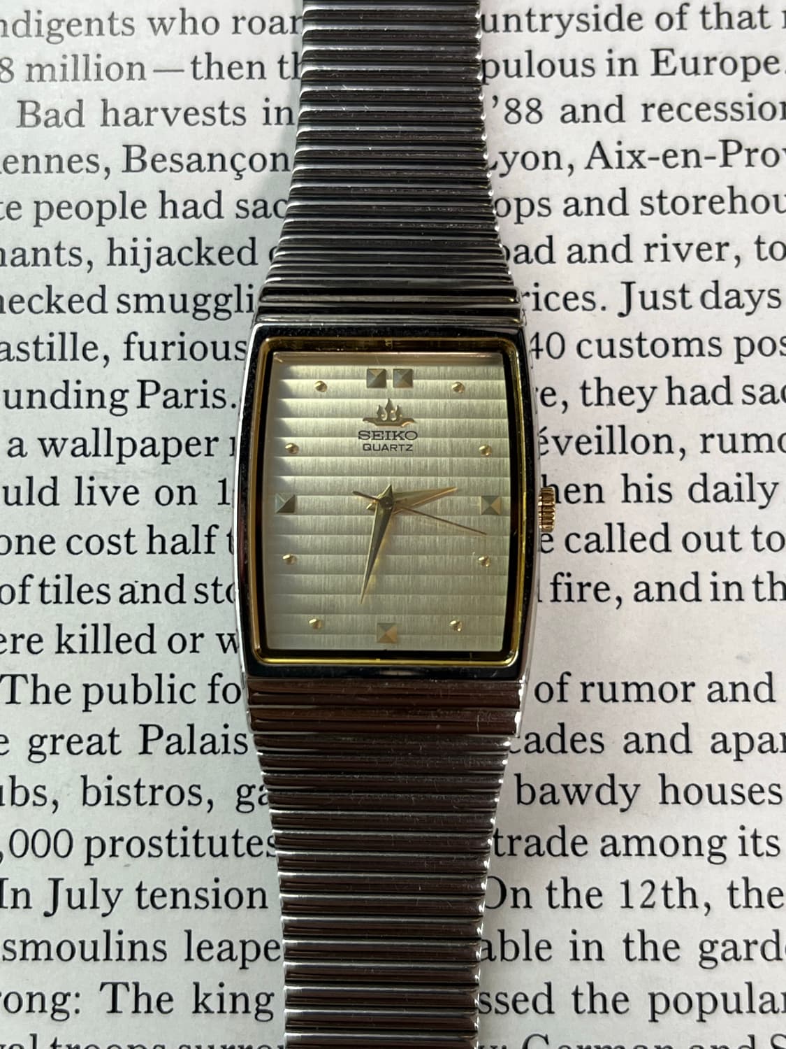 Vintage Seiko Quartz Watch 상품이미지3