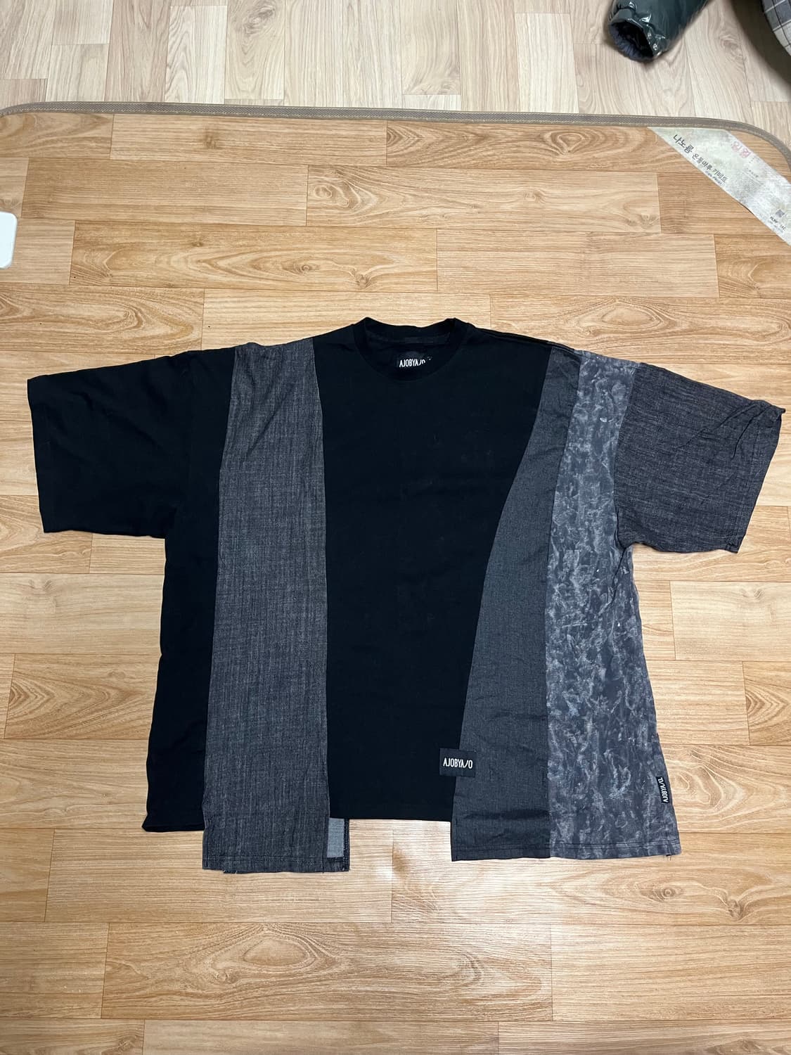 아조바이아조 블랙 반팔 티셔츠 L 상품이미지1