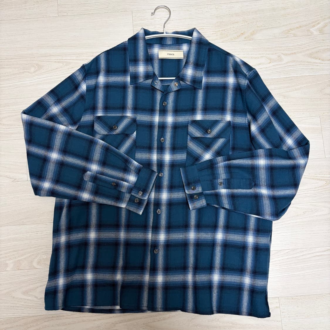 피어스 스탁튼 셔츠 M 상품이미지1
