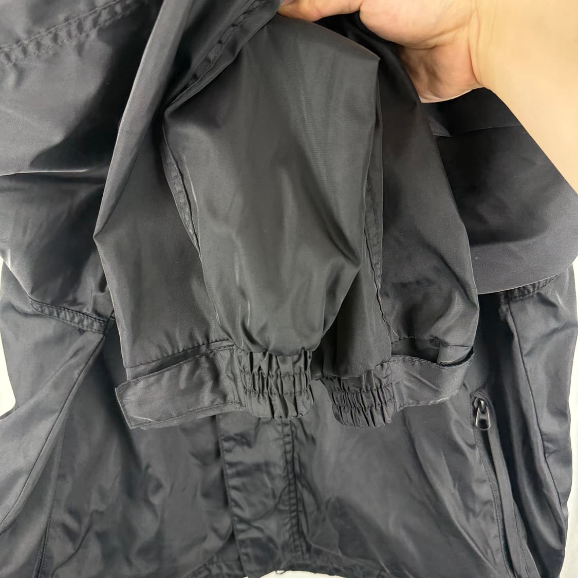 M) 노매뉴얼 자수로고 나일론 자켓 블랙 상품이미지4