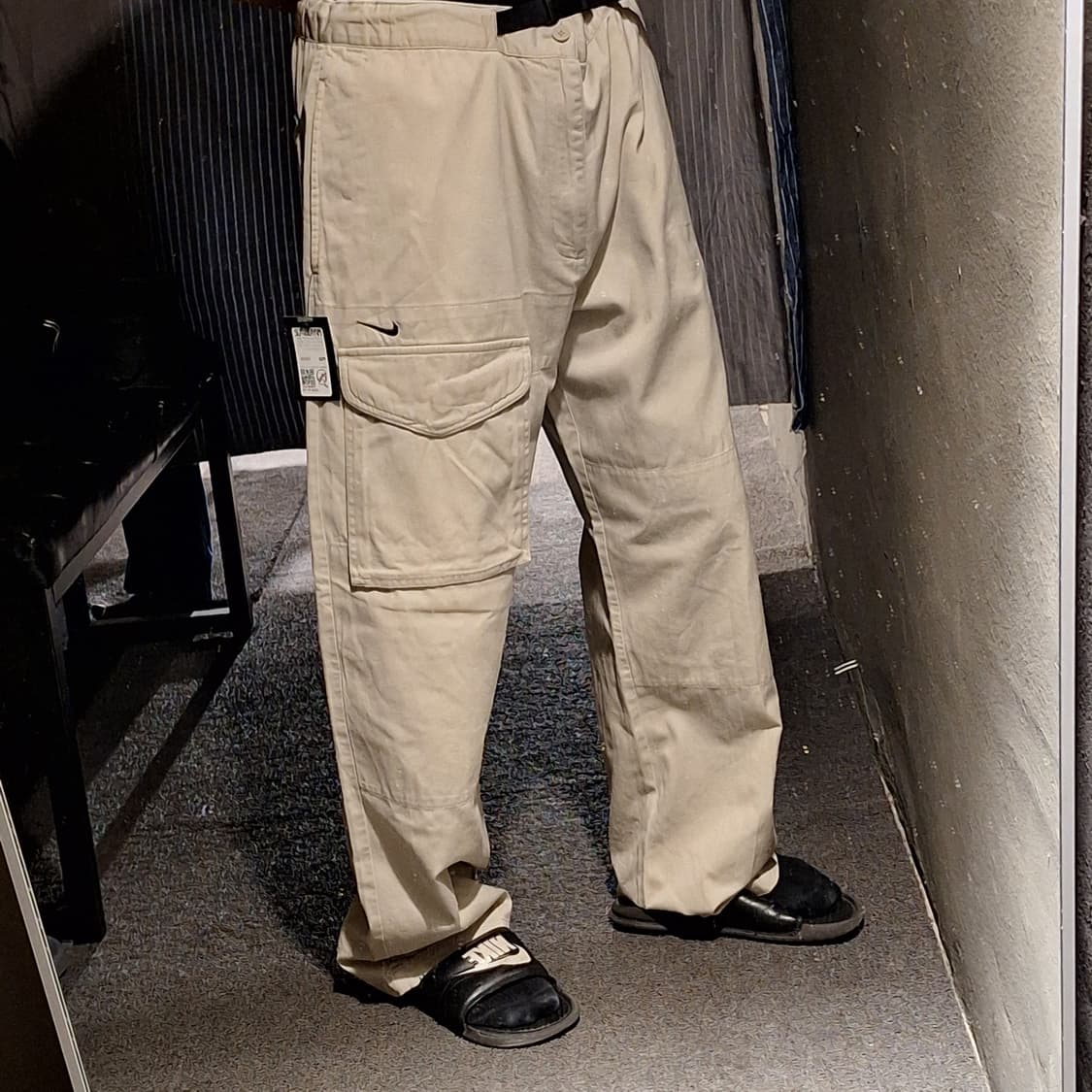 나이키 00s 화이트 블랙 배색 스우시 로고 벨티드 카고바지 카고팬츠 상품이미지2