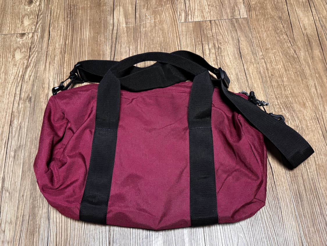 아웃도어 와인색 보스턴백 상품이미지3