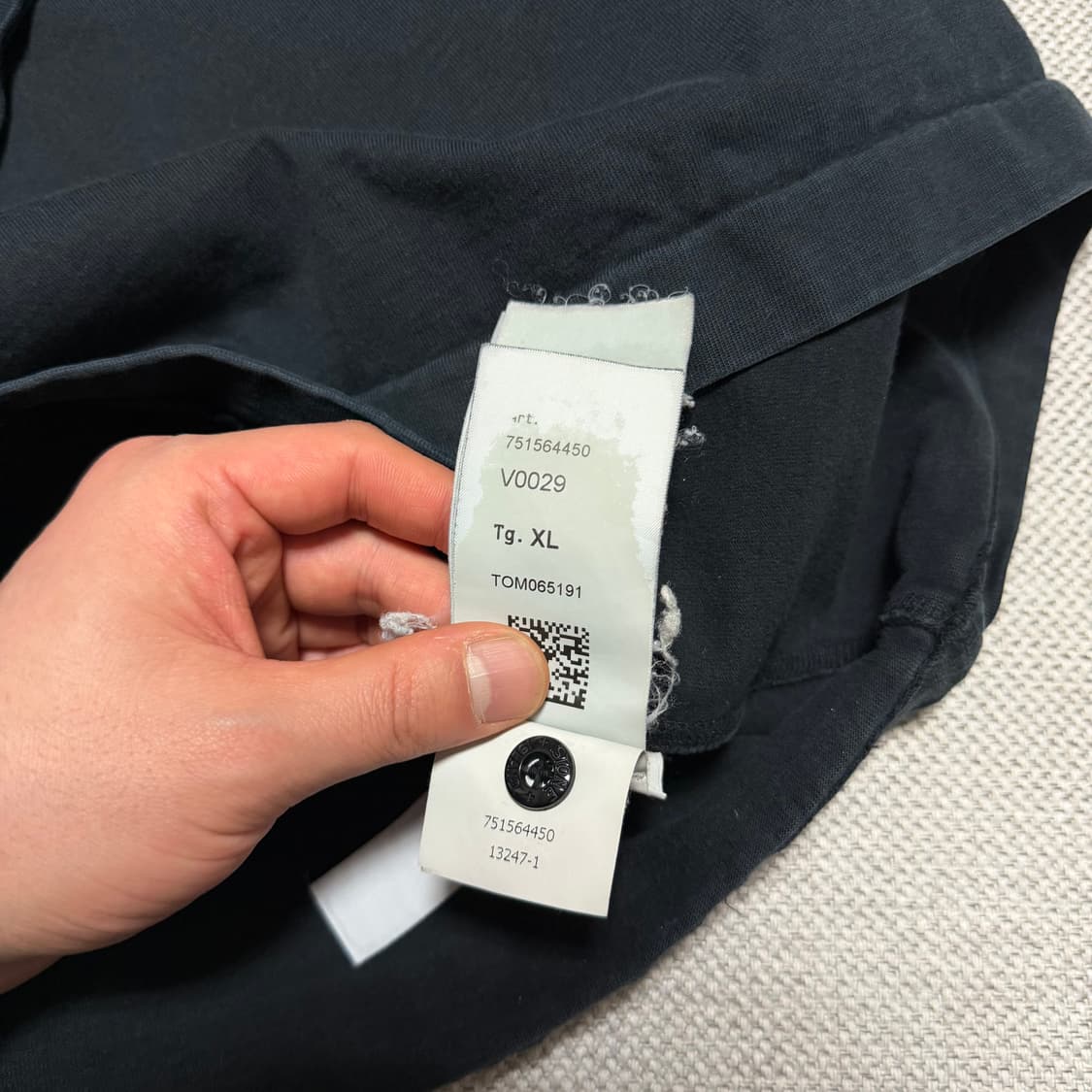 스톤아일랜드 와펜 블랙 맨투맨 상품이미지7