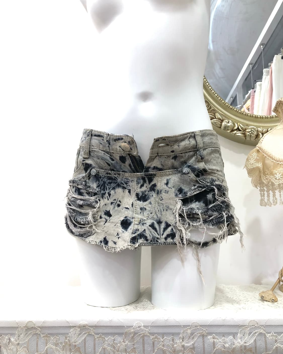 heavy destroyed washed shorts 상품이미지1
