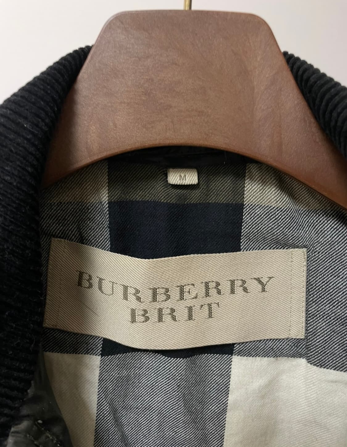 (M) 버버리 브릿 투웨이 올리브 왁스 자켓 상품이미지8