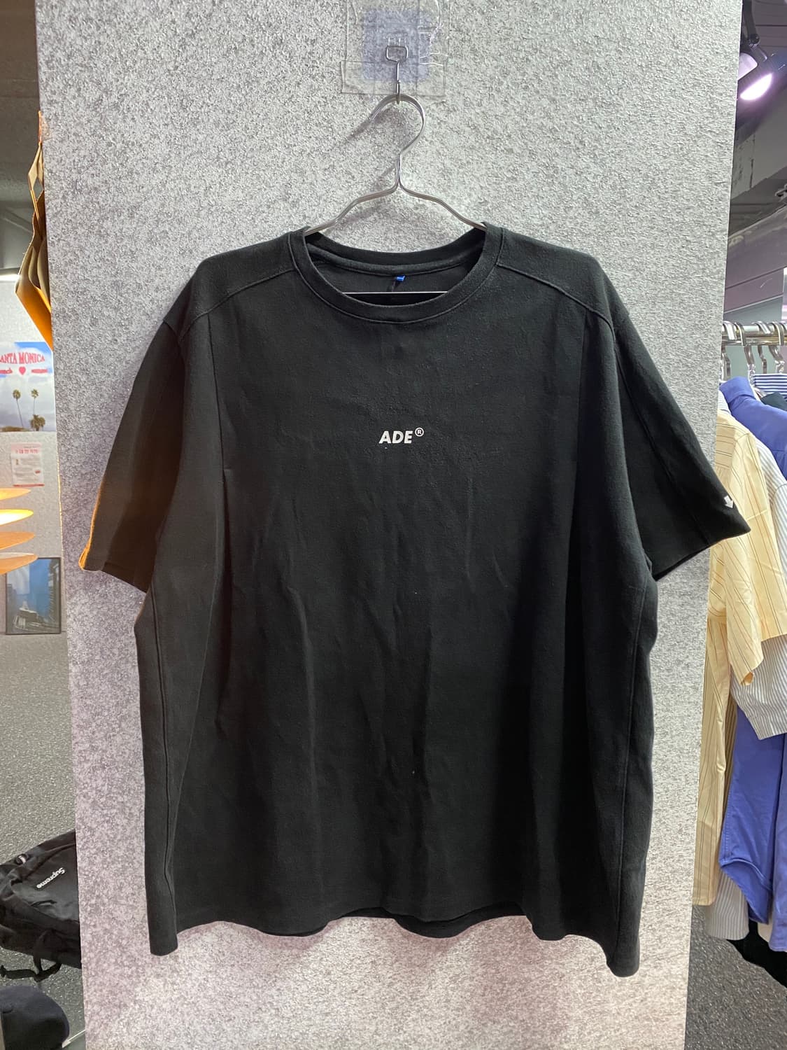 아더에러 스몰 로고 반팔 티셔츠 블랙 B5220 상품이미지2