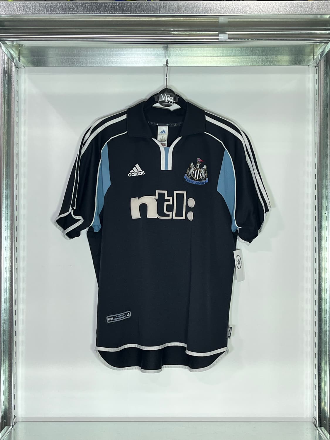 아디다스 00-01 뉴캐슬 유나이티드 FC 어웨이 앨런 시어러 상품이미지1