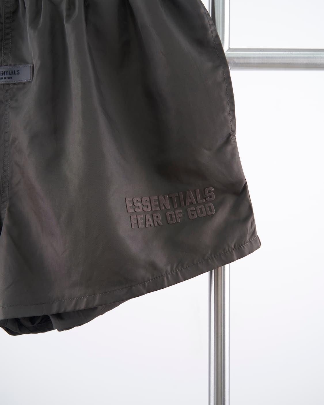 Essentials 나일론 러닝 숏 팬츠 상품이미지4