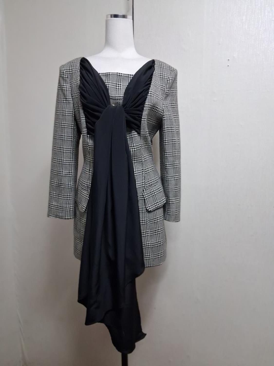 Pinky&Dianne 일본 핑키앤다이앤  검정체크 금장버턴 순모 쟈켓코 상품이미지1