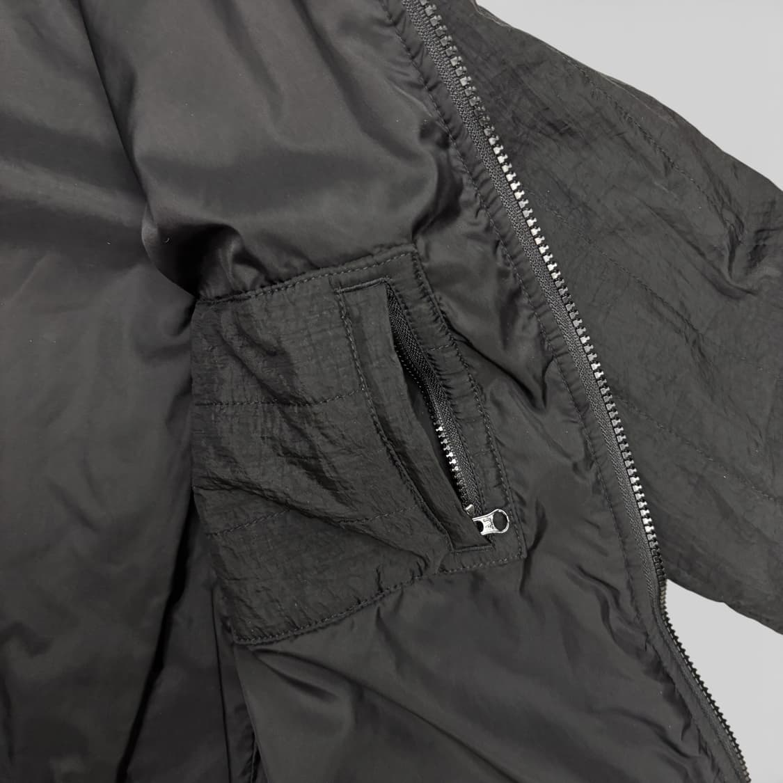 00's 아르마니 진스 퀼티드 나일론 자켓 상품이미지8