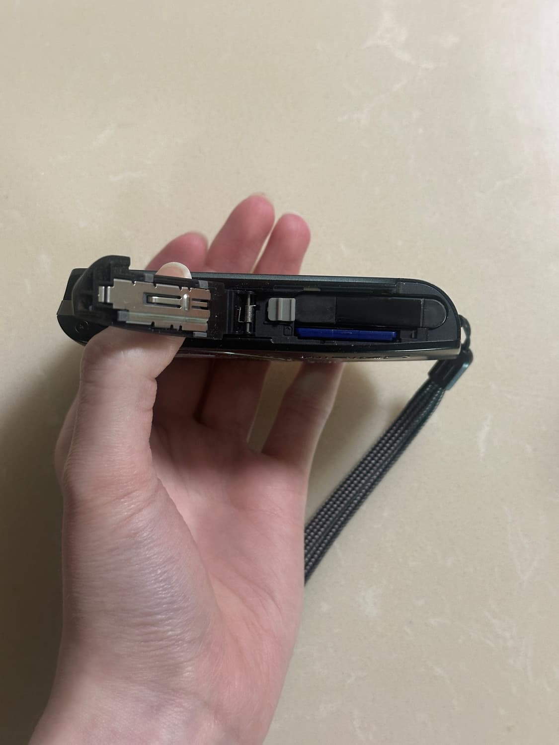 카시오 엑슬림 z2300 casio 디카 판매 (로제, 모카, 나연) 상품이미지5