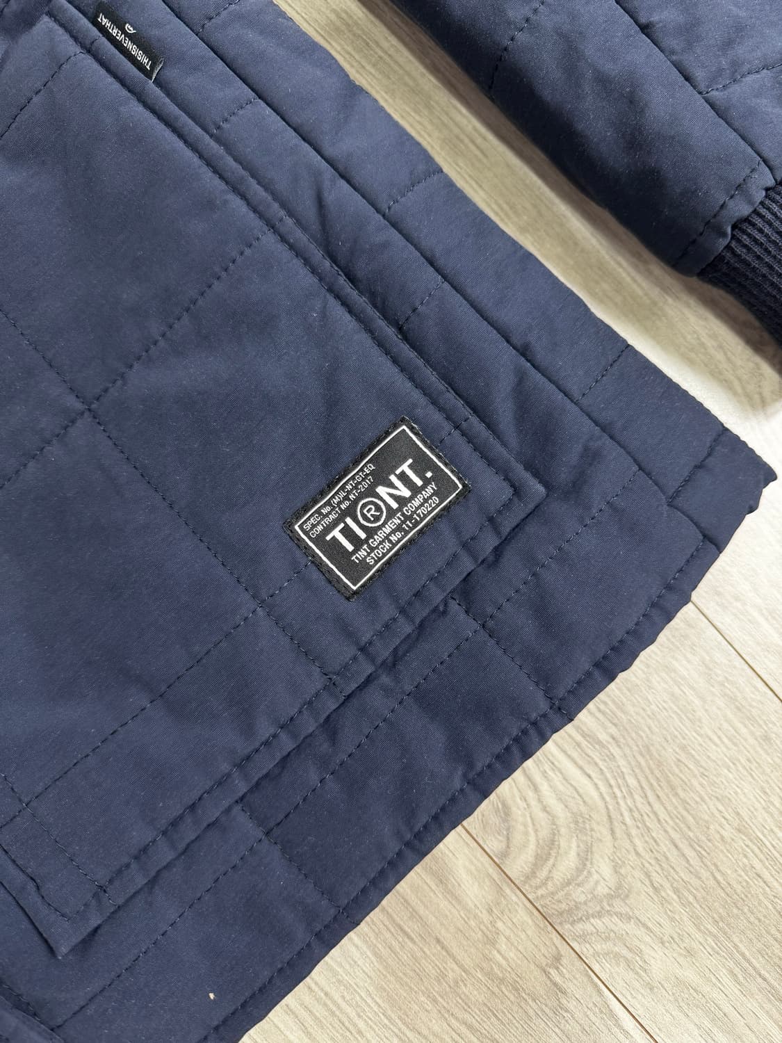 디스이즈네버댓 퀼팅 자켓 네이비 상품이미지3