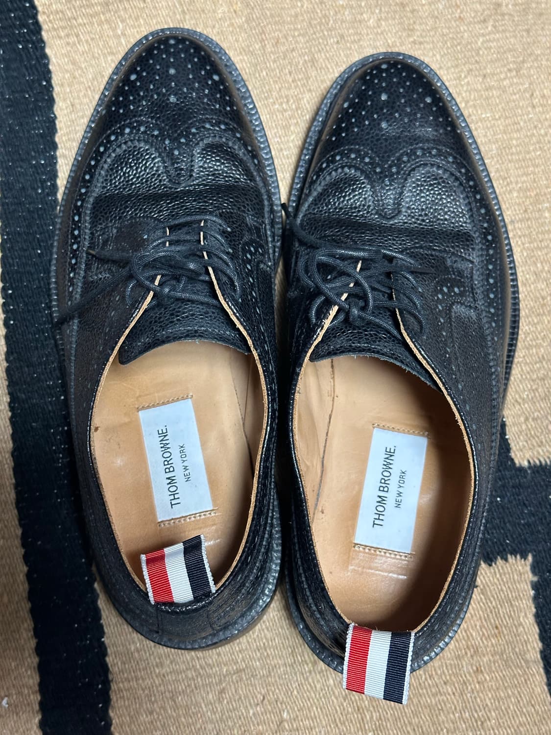 톰브라운 윙팁 홍창 270사이즈 상품이미지2