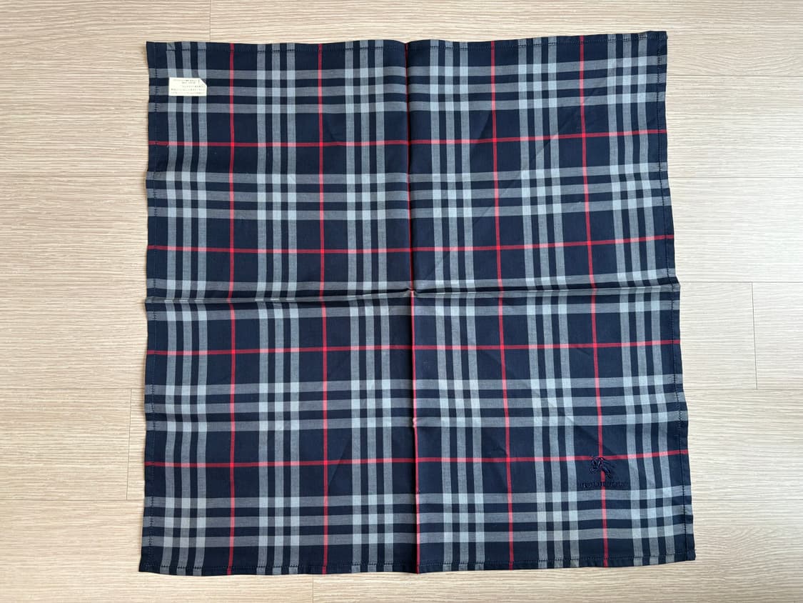 버버리 손수건 쁘띠 상품이미지2