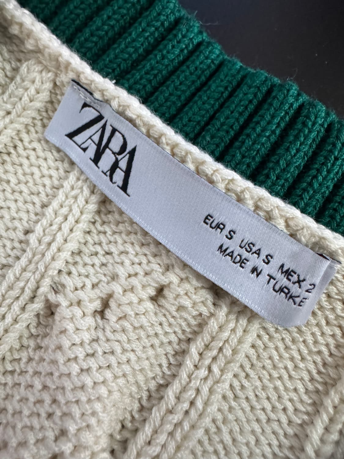 여성 자라 ZARA 귀여운 브이넥 니트 조끼 S 상품이미지3