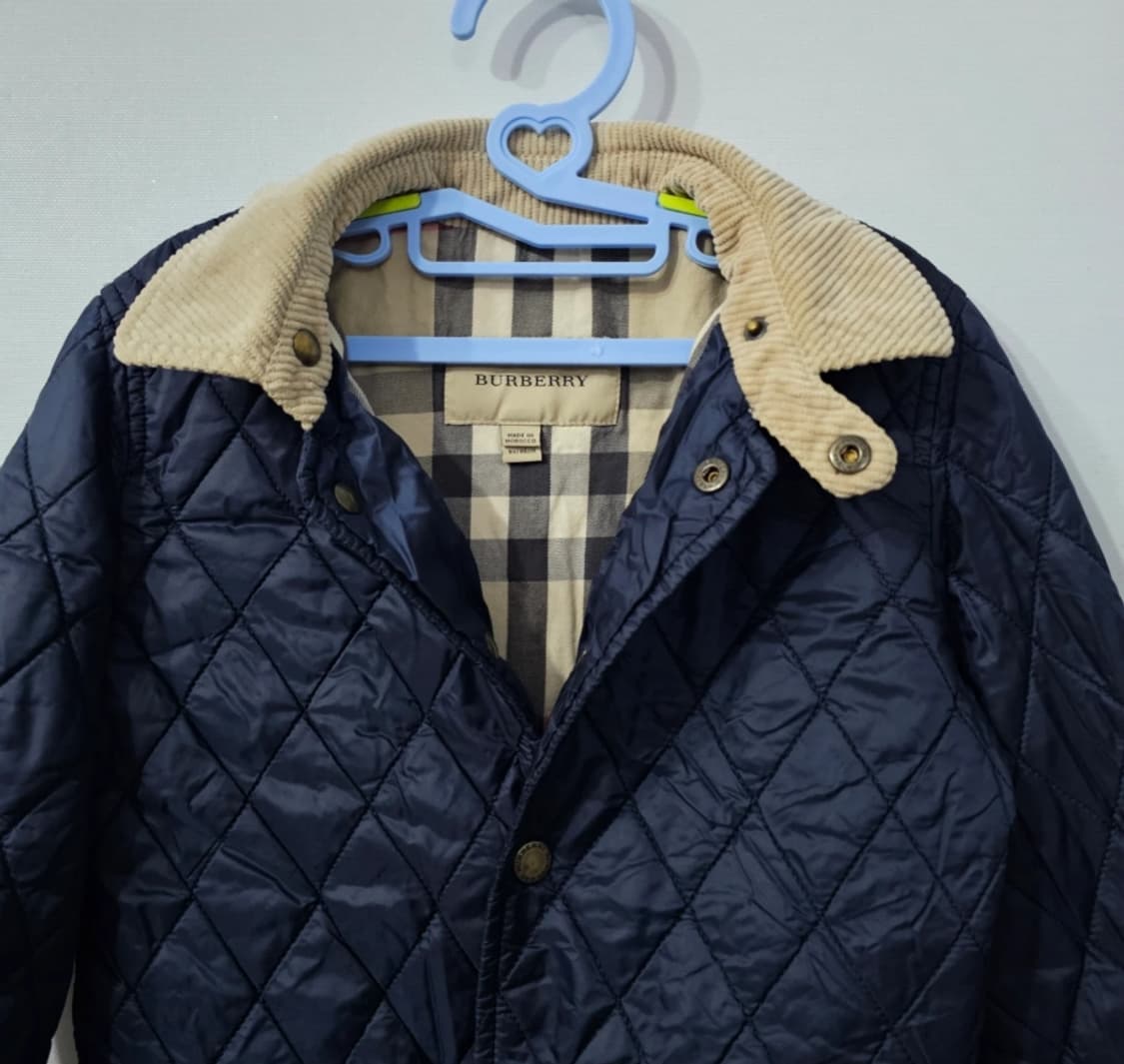 버버리 키즈 퀼팅 자켓 4~6세 상품이미지5