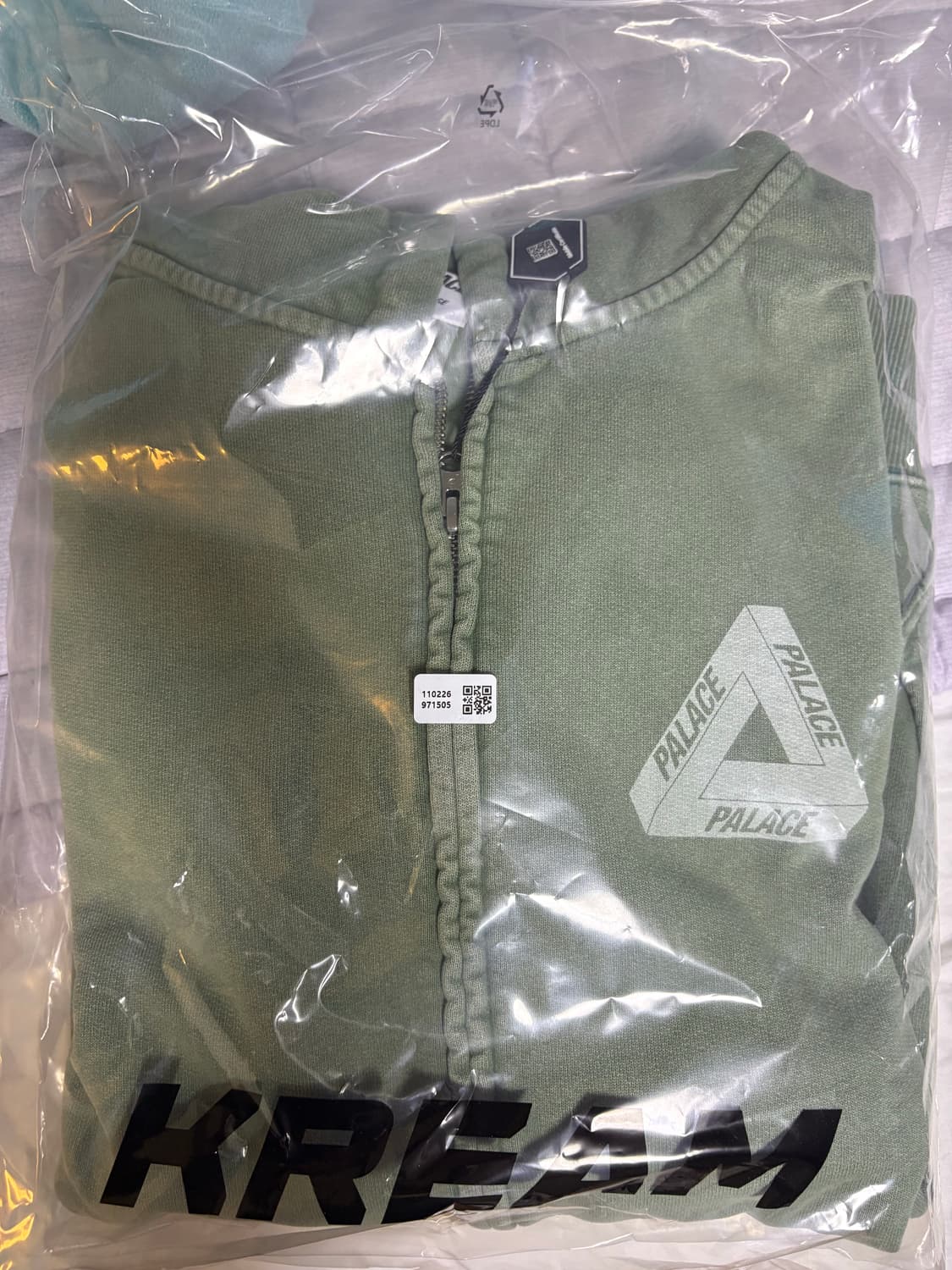 팔라스 피그먼트 워시 트라이퍼그 집 후드 그린 상품이미지2