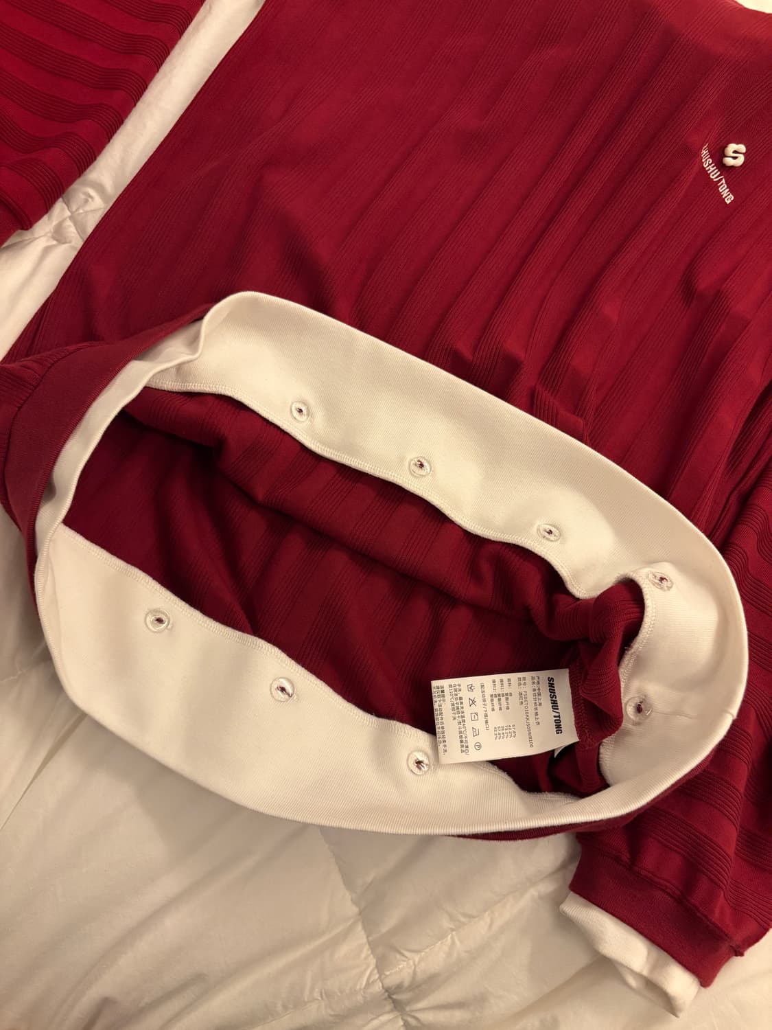 슈슈통 스웻셔츠 레드 상품이미지4