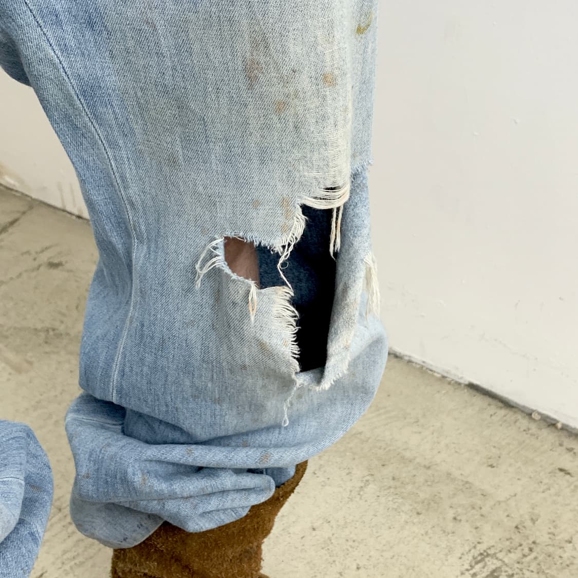 70s 리바이스 더티 워싱 와이드 플레어핏 데님 팬츠 상품이미지6