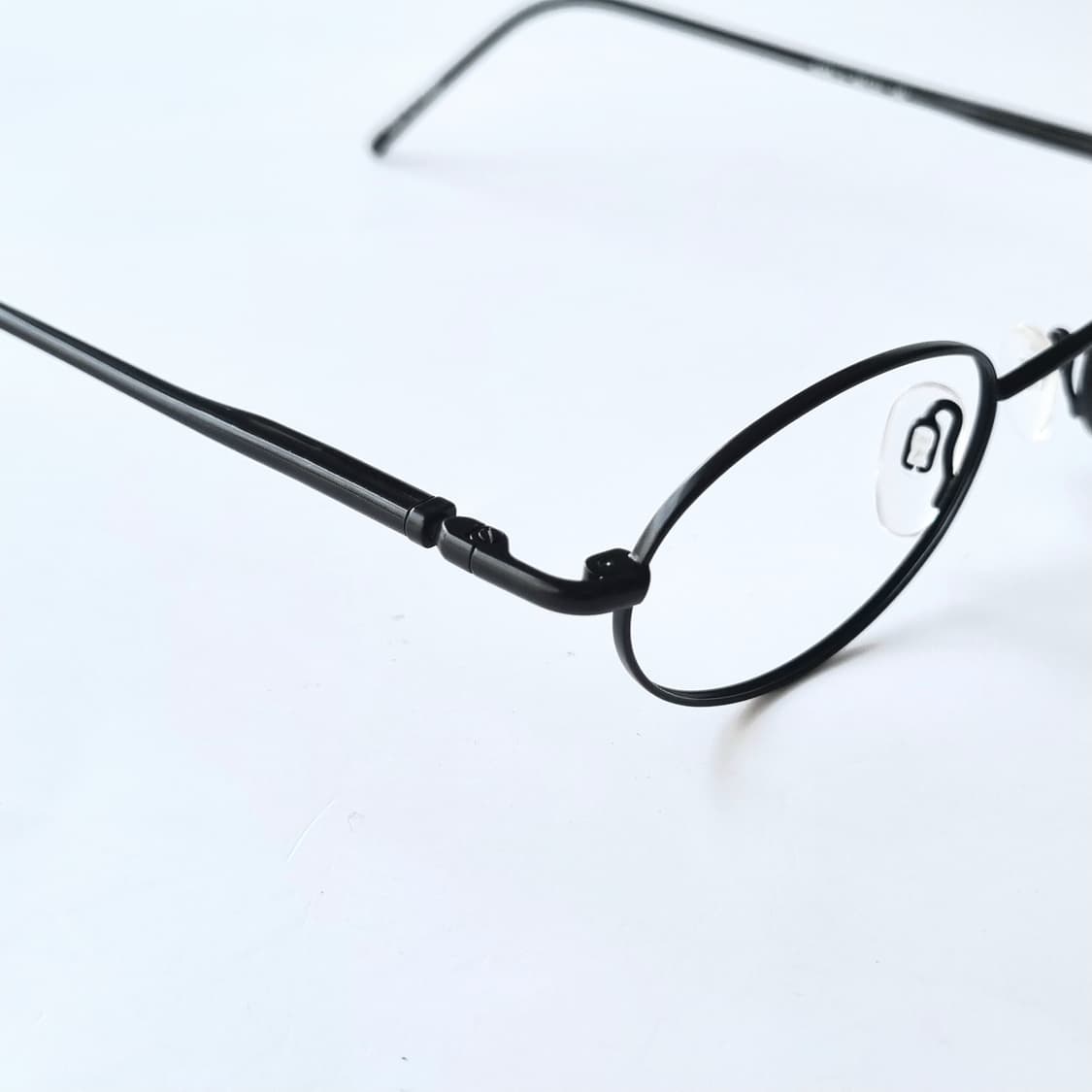 데드스탁 스몰사이즈 오벌 스텐다드안경테 733 상품이미지6