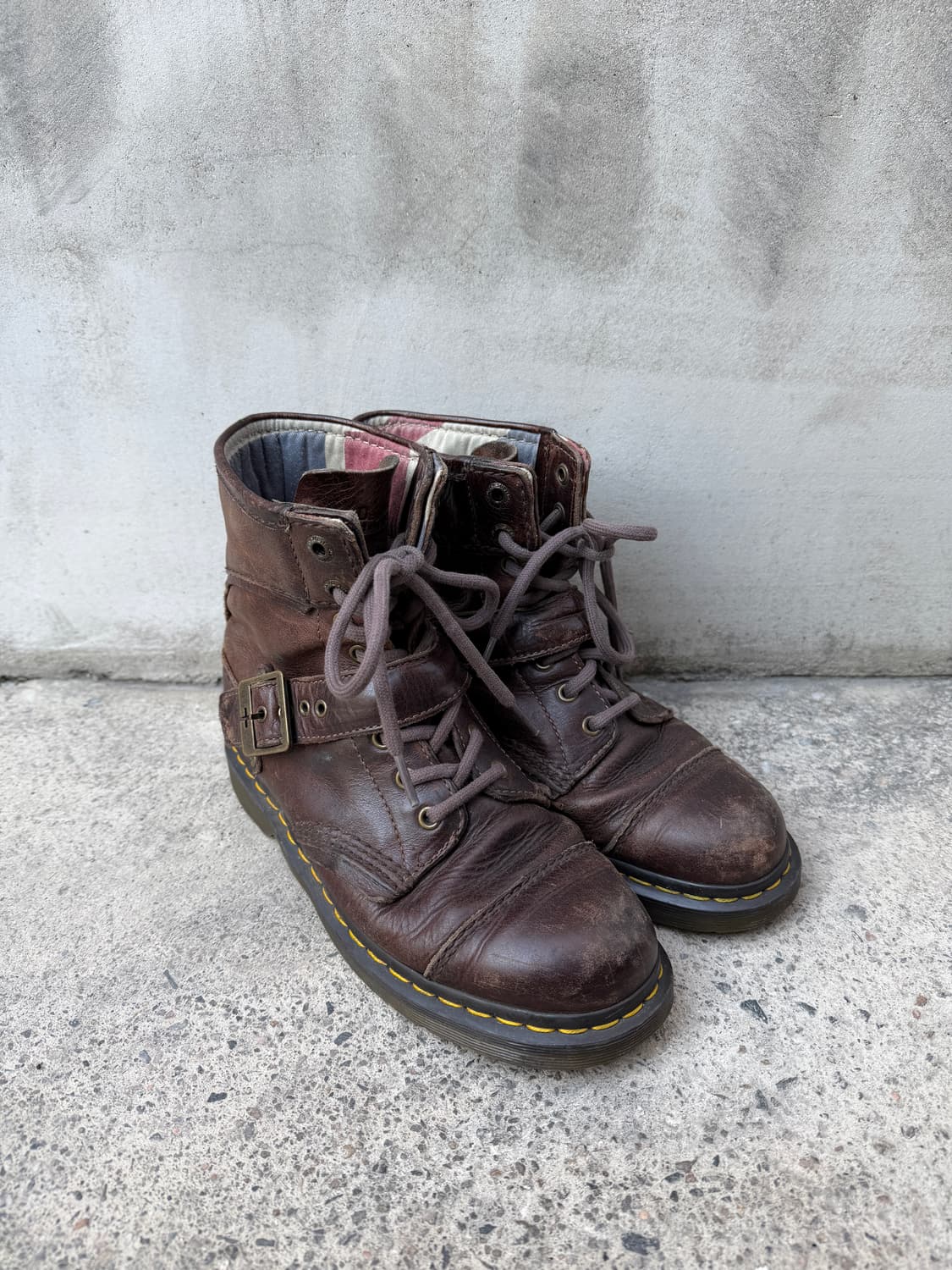 Dr.Martens TRIUMPH BUCKLE BOOTS 닥터마틴 부츠 상품이미지1