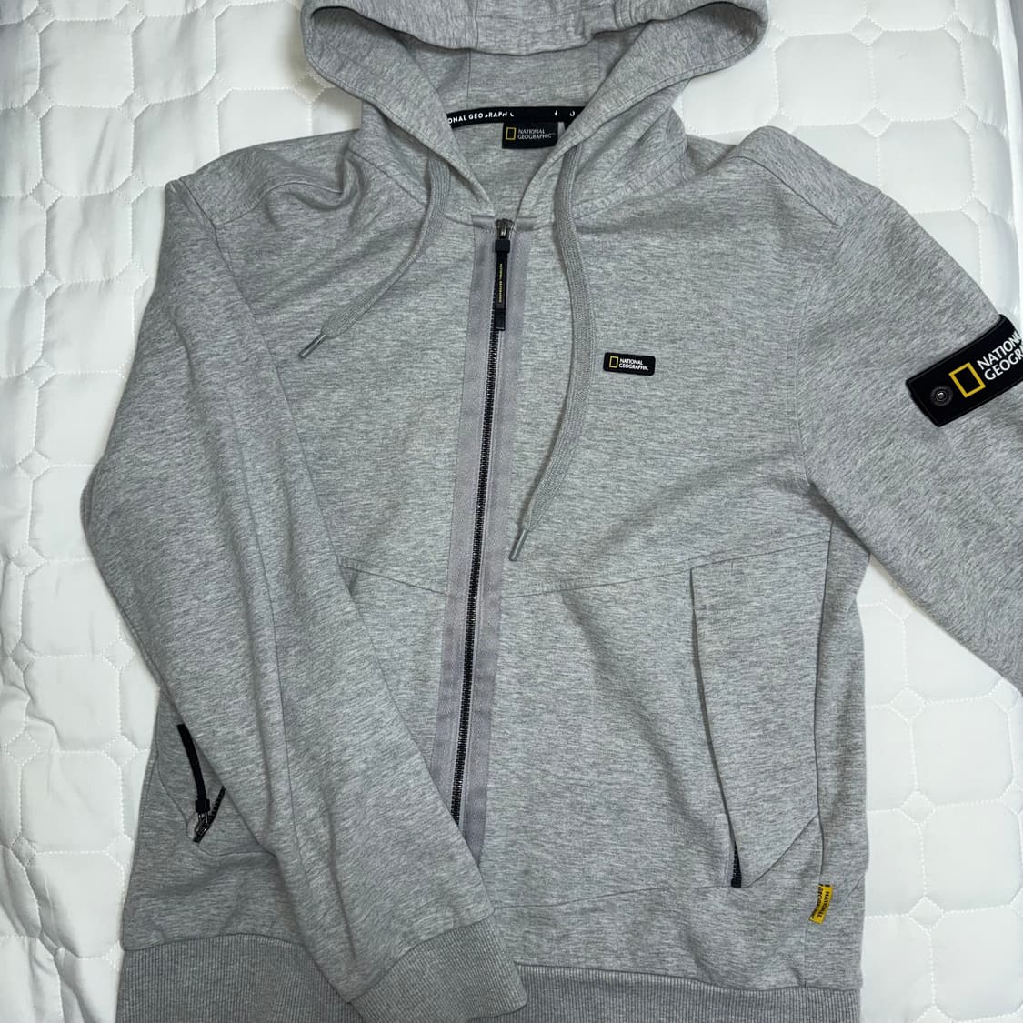 내셔널지오그래픽 후드집업 상품이미지1