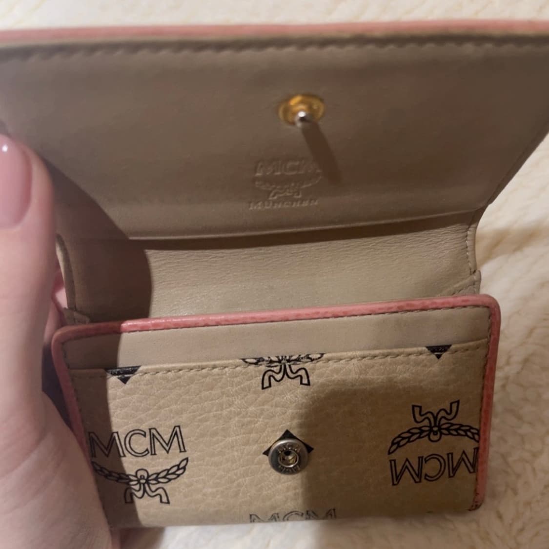 mcm 반지갑 상품이미지2