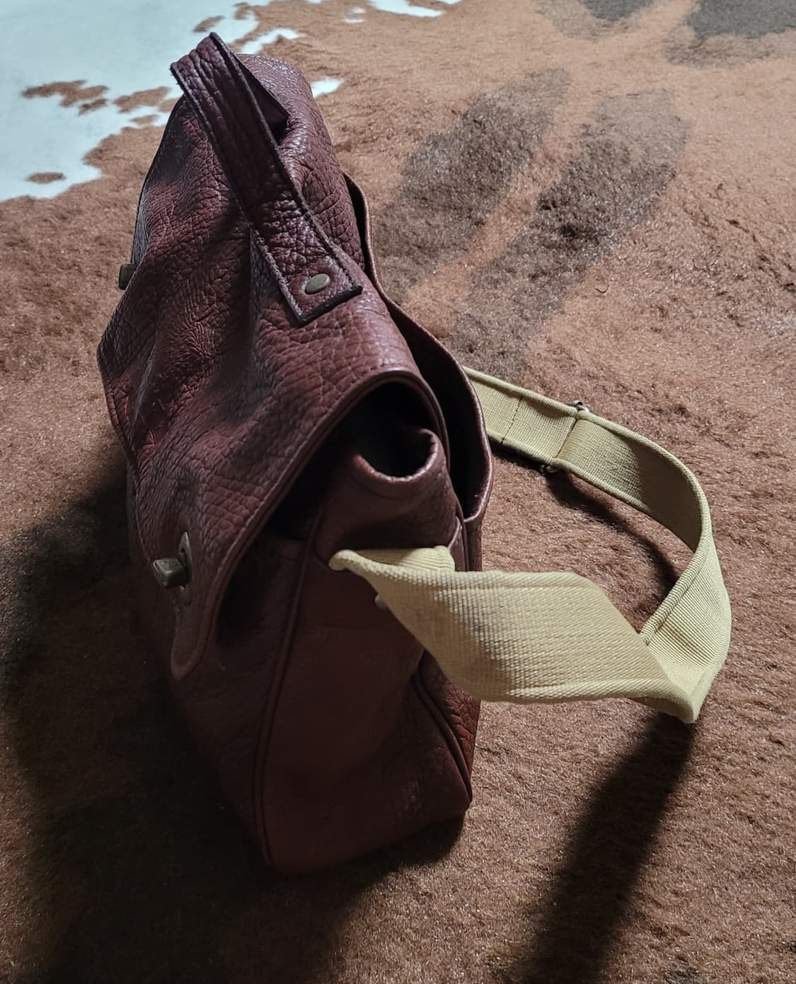 미국산 남녀공용 가죽 숄더백(31*28) 상품이미지3