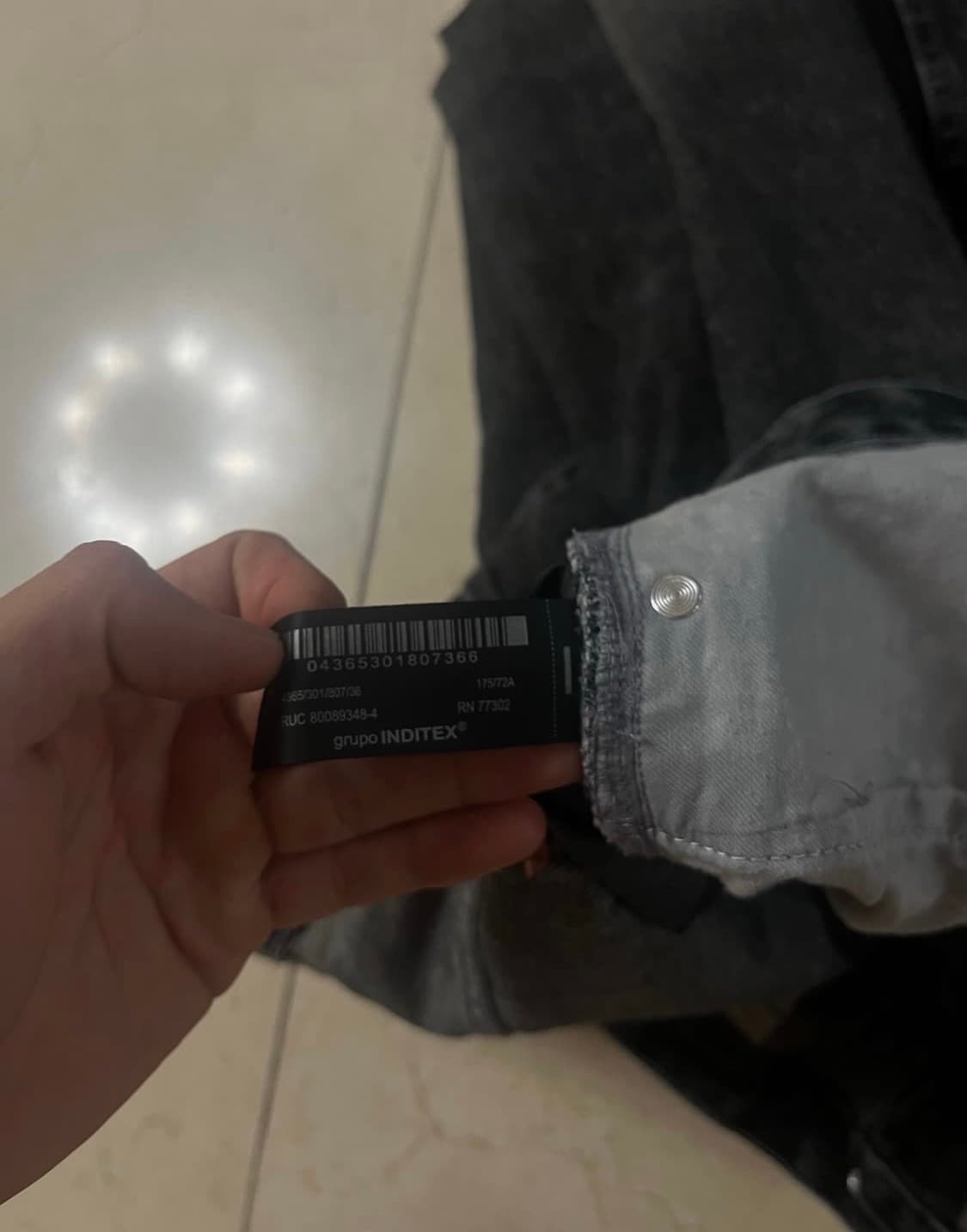 자라 흑청 데님 팬츠 (29,zara) 상품이미지5