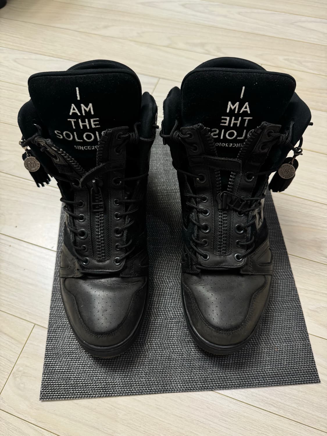 The soloist x convers 테슬 커스텀 신발 상품이미지2